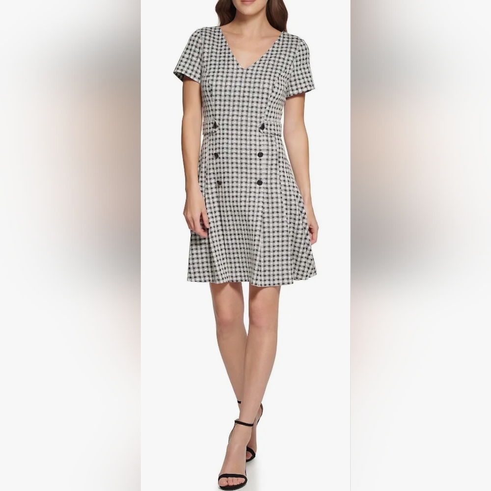 DKNY Gingham Plaid Fit & Flare A-Line Dress Black White V-Neck Size 8 - Picture 7 of 9